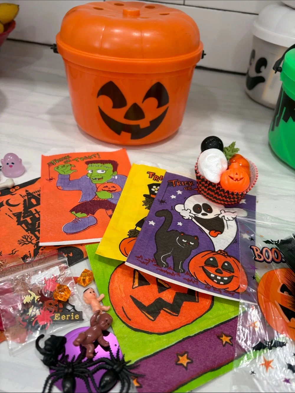 McDonald’s Vintage Halloween Pumpkin Bucket Craft Kit